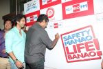 Shahid Kapoor,Kunal Kohli at Big FM in Mumbai on 16th May 2012(58).JPG