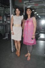 Devshi Khanduri at Physemo Fitness Studios in Kotia Nirman, Behind Fun Republic, Andheri on 18th May 2012 (62).JPG