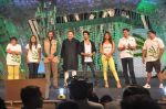 Priyanka Chopra, Cyrus Broacha, Shahid Kapoor at NDTV Greenathon in Yash Raj Studios on 20th May 2012 (200).JPG