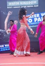 Vida Samadzai at Water Kingdom in Malad, Mumbai on 20th May 2012 (27).JPG