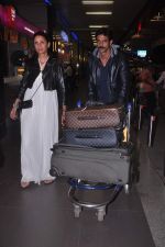 Arjun Rampal and Mehr Rampal leave for Cannes on 24th May 2012 (40).JPG
