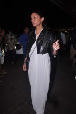 Mehr Rampal leave for Cannes on 24th May 2012 (32).JPG