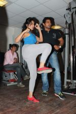 Rachana Shah_s fitness workout in Andheri, Mumbai on 23rd May 2012 (11).JPG
