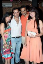 Shibani Kashyap , Siddharth Kannan, harmeet Gulzar at Rude Lounge dnner in Malad, Mumbai on 24th May 2012 (40).JPG