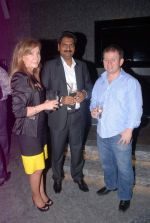 at Architect Manav Goyal cover success party in Four Seasons on 24th May 2012 (26).JPG