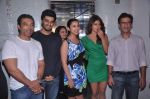 Priyanka Chopra, Parineeti Chopra, Arjun Kapoor, Uday Chopra at Ishaqzaade success party in Escobar on 26th May 2012 (25).JPG