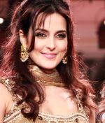 tulip joshi at day one of Rajasthan Fashion week at Marriott in Jaipur on 24th May 2012.jpg