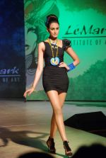 Model walk the ramp for Le Mark Institute fashion show in Mumbai on 27th May 2012 (110).JPG