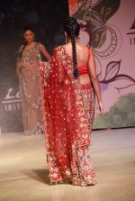 Model walk the ramp for Le Mark Institute fashion show in Mumbai on 27th May 2012 (146).JPG