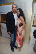 Deepti Bhatnagar at the diamond boutique GREECE launch by Zoya in Mumbai Store on 30th May 2012 (150).JPG