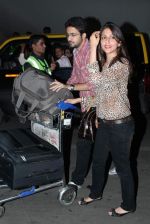 Aarti Chabbria leave for IIFA to Singapore in International airport on 6th June 2012 (67).JPG