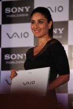 Kareena Kapoor Launches New range of Sony Vaio in J W Marriott on 6th June 2012 (38).JPG