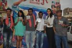Manoj Bajpai, Anurag Kashyap at the film Gangs of Wasseypur music launch in Mumbai on 5th June 2012 (73).JPG