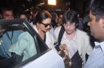 Rekha leave for IIFA 2012 in International Airport on 7th June 2012 (26).JPG