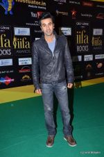 Ranbir Kapoor at the IIFA Rocks Red Carpet on 8th June 2012 (16).JPG