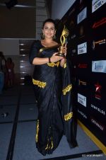 Vidya Balan at IIFA Awards 2012 Red Carpet in Singapore on 9th June 2012 (89).JPG