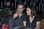 Sophie Chaudhary, Rohit Roy at Strings Concert in Bandra, Mumbai on 10th June 2012 (79).JPG