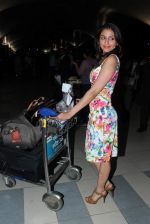 Aarti Chhabria return from Singapore after attending IIFA Awards in Mumbai on 11th June 2012 (75).JPG
