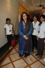 Hema Malini at Raheja Classic_s summer camp in Andheri,Mumbai on 11th June 2012 (3).JPG