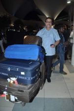 Ramesh Taurani return from Singapore after attending IIFA Awards in Mumbai on 11th June 2012 (6).JPG