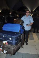 Ramesh Taurani return from Singapore after attending IIFA Awards in Mumbai on 11th June 2012 (8).JPG