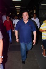 Rishi Kapoor return from Singapore after attending IIFA Awards in Mumbai on 11th June 2012 (44).JPG