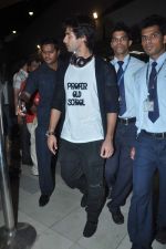 Shahid Kapoor return from Singapore after attending IIFA Awards in Mumbai on 12th June 2012 (41).JPG