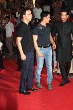 Aamir Khan, Vidhu Vinod Chopra, Sharman Joshi at Ferrari Ki Sawari premiere in Mumbai on 14th June 2012 (127).JPG