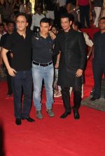 Aamir Khan, Vidhu Vinod Chopra, Sharman Joshi at Ferrari Ki Sawari premiere in Mumbai on 14th June 2012 (128).JPG