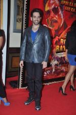 Luv Sinha at the Success bash of Rowdy Rathore in Taj Lands End on 15th June 2012 (66).JPG