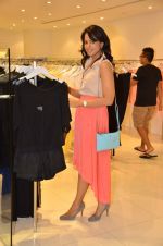 Sameera Reddy snapped shopping at Raffles in Singapore on 17th June 2012 (35).JPG