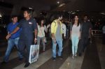 Shahid Kapoor, Priyanka Chopra arrive from Delhi and straight go to watch their film at Ketnav in Bandra on 18th June 2012 (44).JPG
