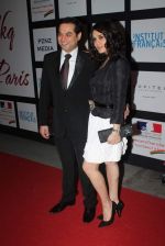 Prem R Soni, Preity Zinta at the launch of Ishq in Paris film in Trident, Mumbai on 19th June 2012 (67).JPG