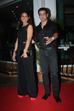 Ronit Roy at Prem Chopra_s bash for the success of Sharman Joshi_s film Ferrari Ki Sawaari on 20th June  2012 (123).JPG