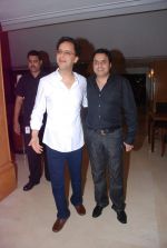 Vidhu Vinod Chopra at Prem Chopra_s bash for the success of Sharman Joshi_s film Ferrari Ki Sawaari on 20th June  2012 (51).JPG