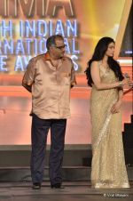 Sridevi, Boney Kapoor at SIIMA Awards Red carpet at Dubai World Trade Centre on 22nd June 2012 (128).JPG