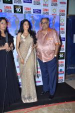 Sridevi, Boney Kapoor at SIIMA Awards Red carpet at Dubai World Trade Centre on 22nd June 2012 (230).JPG