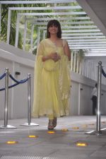 Neeta Lulla at Esha Deol_s mehendi ceremony in Royalty, Mumbai on 27th June 2012 (25).JPG