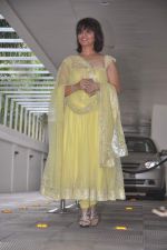 Neeta Lulla at Esha Deol_s mehendi ceremony in Royalty, Mumbai on 27th June 2012 (28).JPG