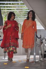 at Esha Deol_s mehendi ceremony in Royalty, Mumbai on 27th June 2012 (6).JPG