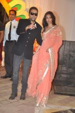 Abhay Deol, preeti Desai at Esha Deol_s wedding in Iskcon Temple on 29th June 2012 (38).JPG