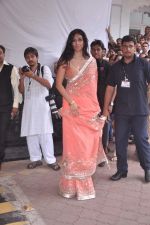 preeti Desai at Esha Deol_s wedding in Iskcon Temple on 29th June 2012 (132).JPG