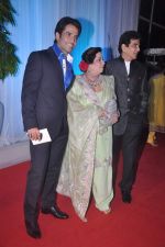 Tusshar Kapoor, Jeetendra, Shobha Kapoor at Esha Deol_s wedding reception in five-star hotel,Mumbai on 30th June 2012 (145).JPG