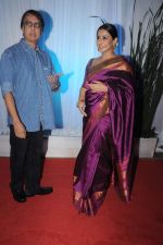 Vidya Balan at Esha Deol_s wedding reception in five-star hotel,Mumbai on 30th June 2012 (100).JPG