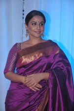 Vidya Balan at Esha Deol_s wedding reception in five-star hotel,Mumbai on 30th June 2012 (114).JPG