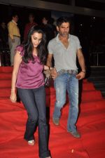 Sunil Shetty, Mana Shetty at the special screening of Bol Bachchan in Cinemax, Mumbai on 5th July 2012 (75).JPG