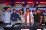 Nikhil Chinapa at DJ magazine launch in F Bar on 6th July 2012 (77).JPG