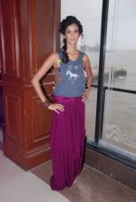 Poorna Jagannathan proudly declares, I AM A VEGETARIAN in new PETA AD in Mumbai on 9th July 2012 (12).JPG