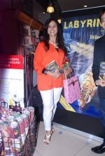 Shobha De at Labyrinth book launch in Crossword, Mumbai on 12th July 2012 (12).JPG