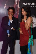 Shobha De launches Raymond Veil showroom in 14th July 2012 (23).JPG